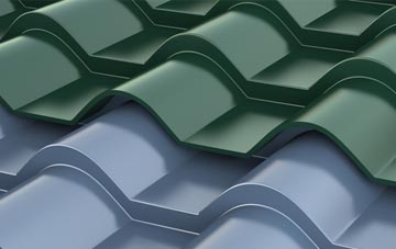 who should consider Hoo Meavy plastic roofs